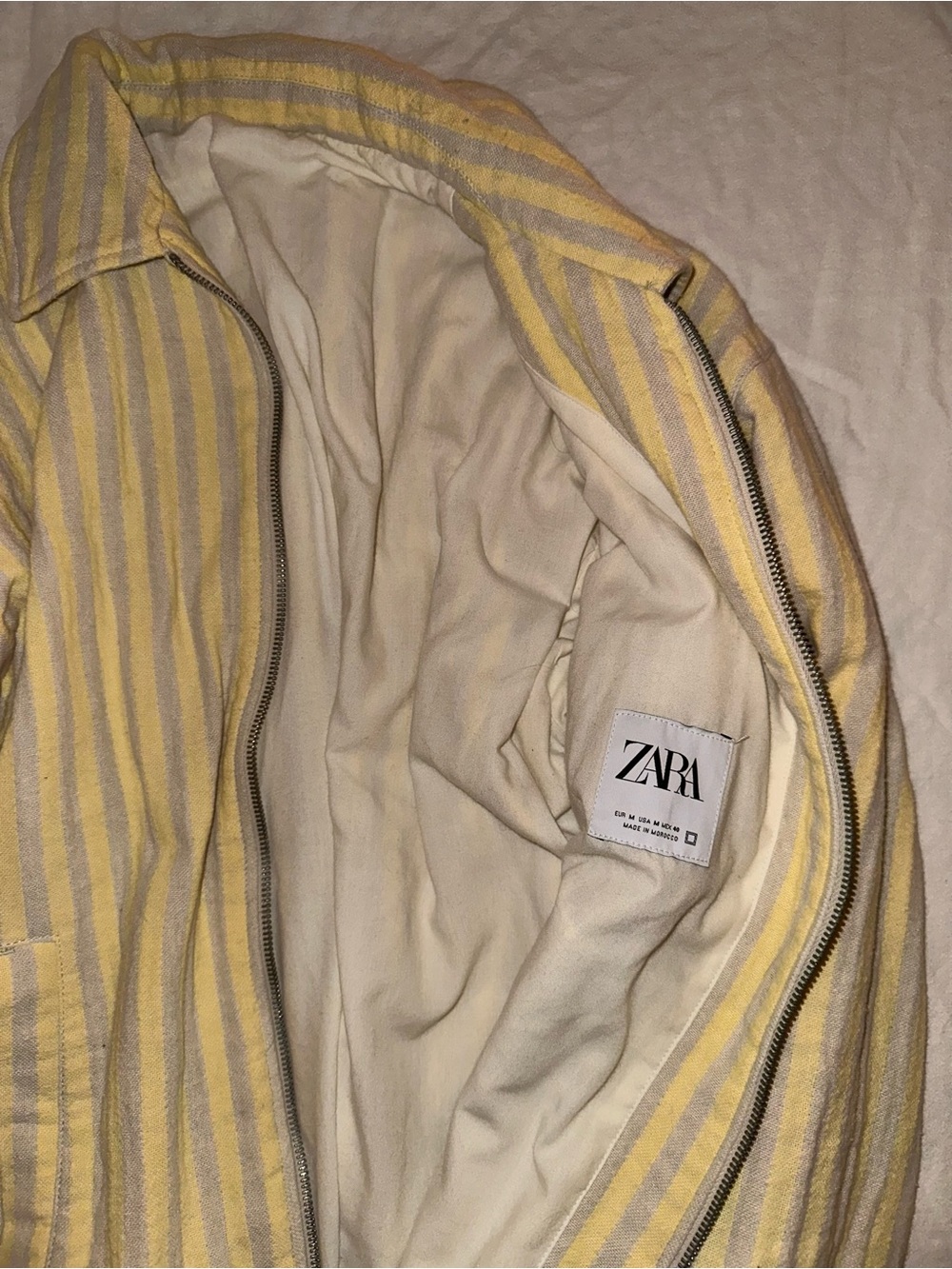 ZARA men’s zip up - Picture 2 of 3